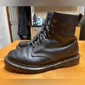 Vintage black soft leather Made in England Doc Martens